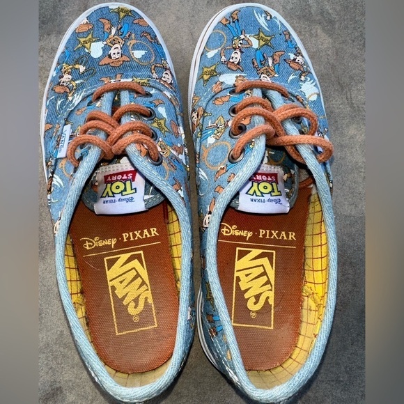 Vans x Disney Toy Story Woody Authentic Sneaker Unisex Men' 5 Women's 6.5 E… - Picture 3 of 8